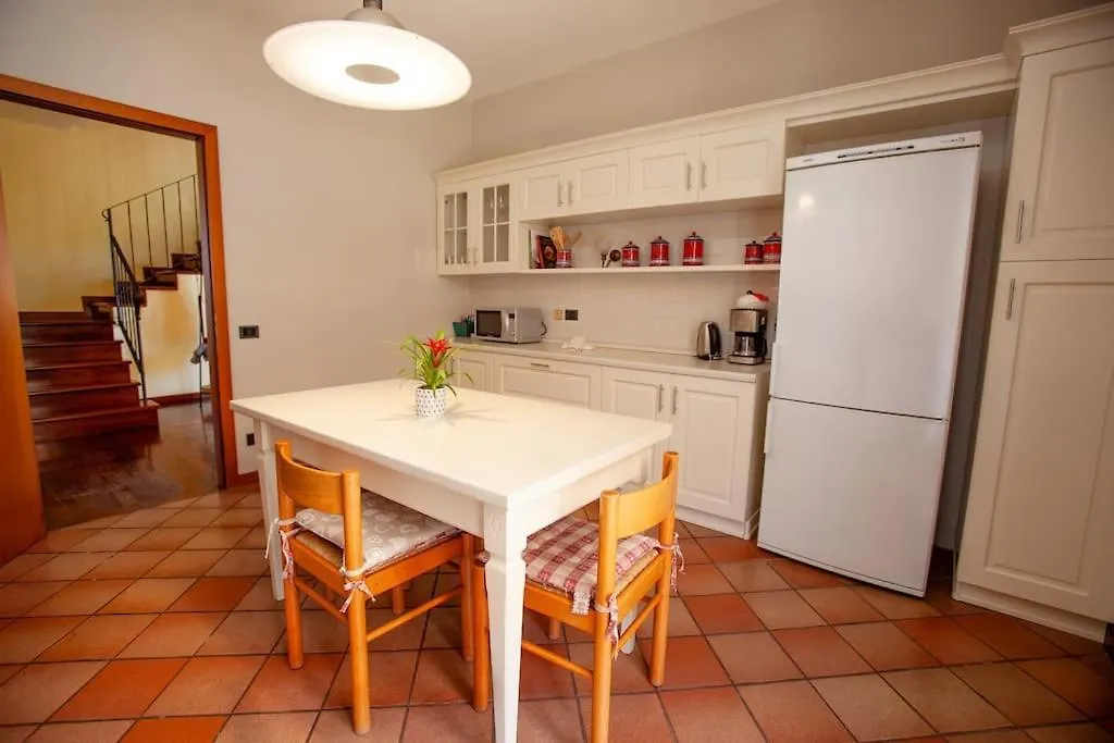 Villa Acqua Blu Gorgeous Villa With Ample Garden Toscolano Maderno