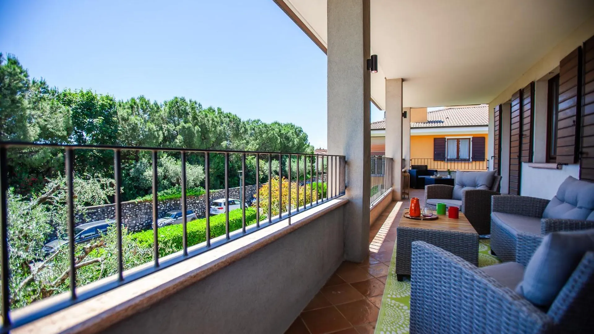 Villa Acqua Blu Gorgeous Villa With Ample Garden Toscolano Maderno