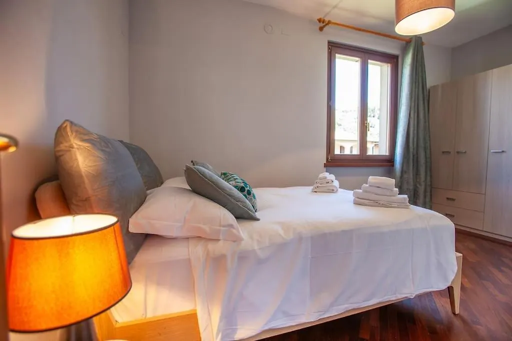 Villa Acqua Blu Gorgeous Villa With Ample Garden Toscolano Maderno Italy