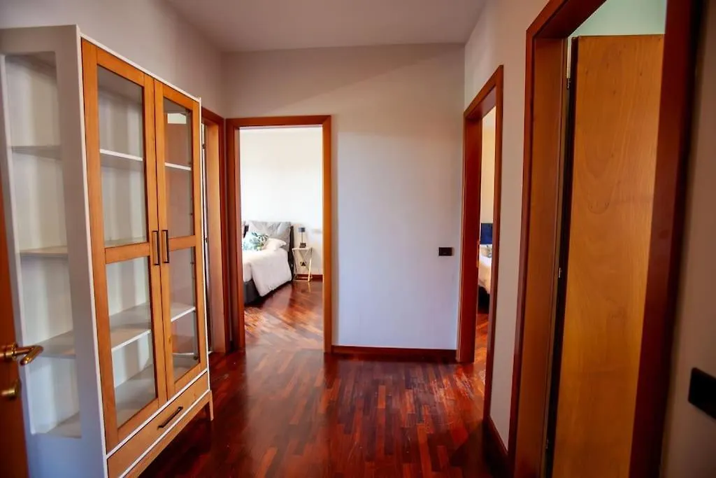 Villa Acqua Blu Gorgeous Villa With Ample Garden Toscolano Maderno 0*,  Italy