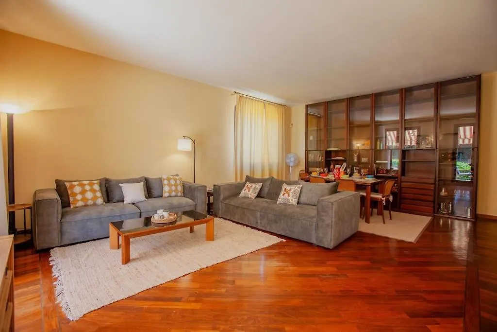 Villa Acqua Blu Gorgeous Villa With Ample Garden Toscolano Maderno Italy
